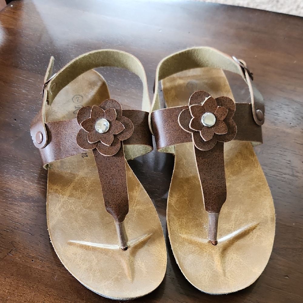 RK Collection Brown Floral Sandals Womens Size 7